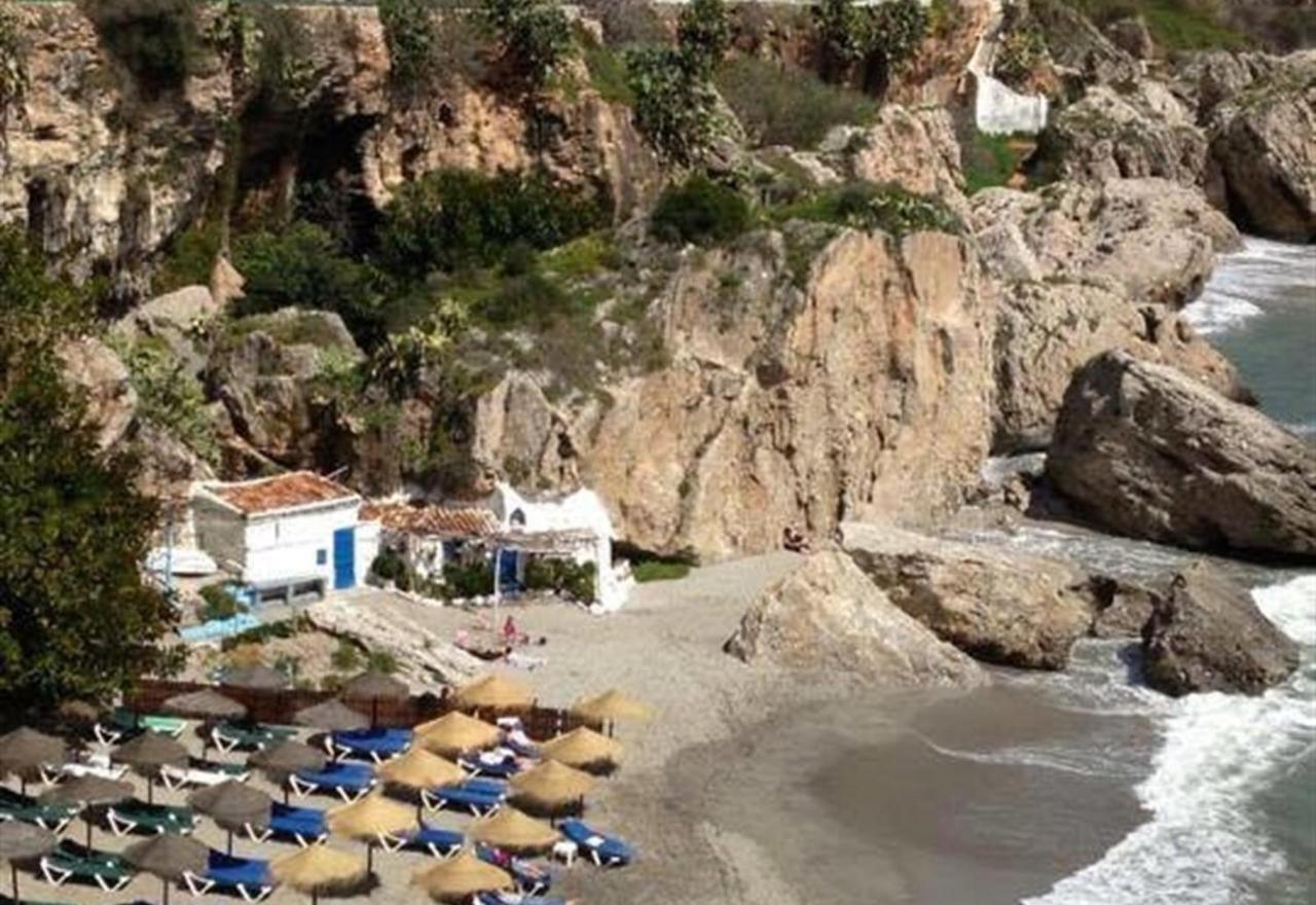 Valparaiso - Burriana Beach Nerja Exteriör bild